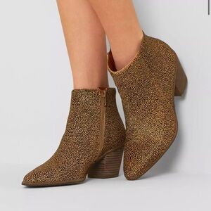 Lucky Beand Linnea Leather Ankle Boot Size 9